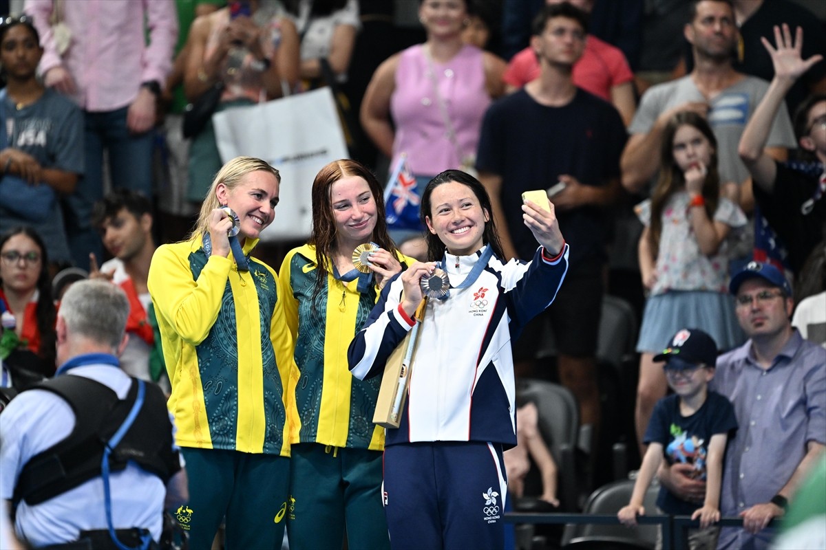 Paris 2024 Olimpiyat Oyunları'nın yüzme branşında kadınlar 200 metre serbestte olimpiyat rekoru...