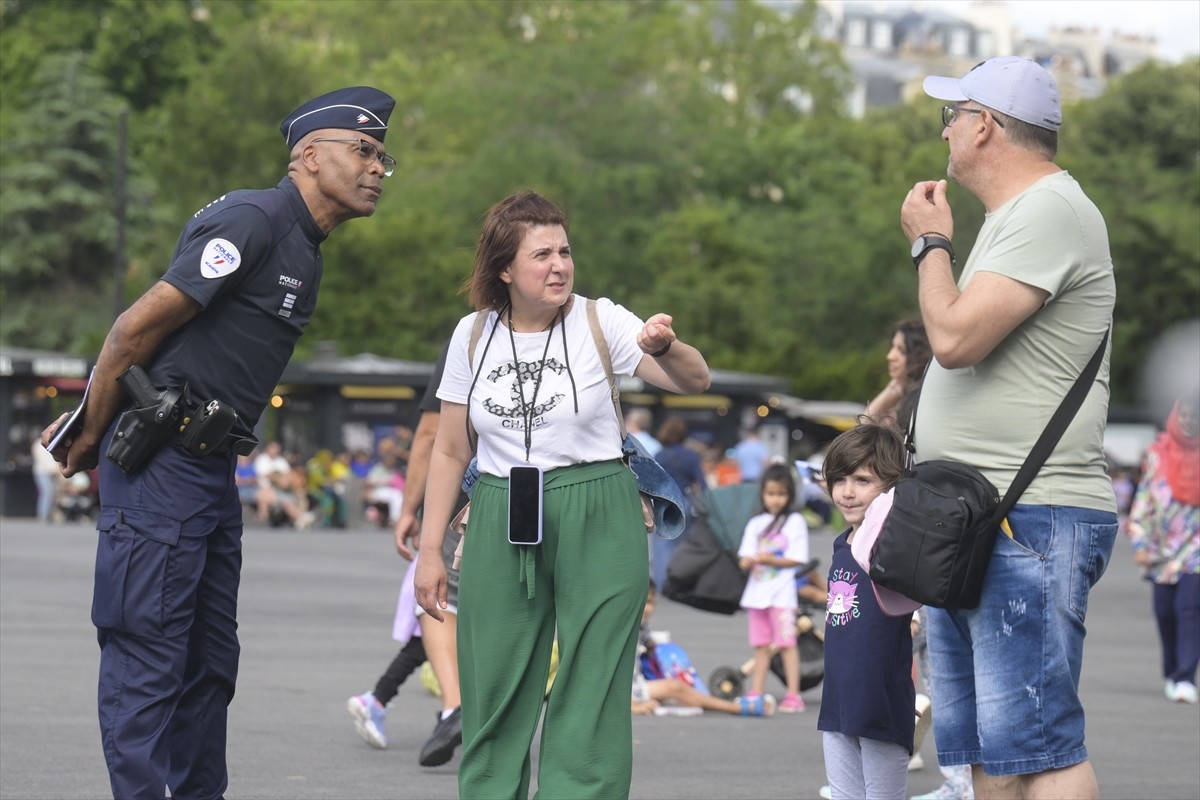 Tarihteki 33. olimpiyatlara ev sahipliği yapacak Fransa'nın başkenti Paris'te hazırlıklar son...