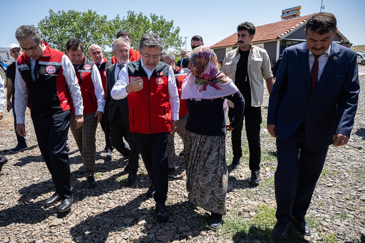 Tarım ve Orman Bakanı İbrahim Yumaklı, Ayaş'ta Bakanlığının desteklerinden yararlanan bir...