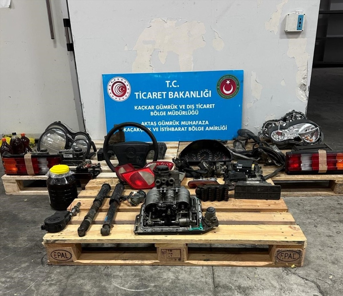 Ticaret Bakanlığı Gümrük Muhafaza ekipleri, farklı yer ve tarihlerde gerçekleştirdiği...