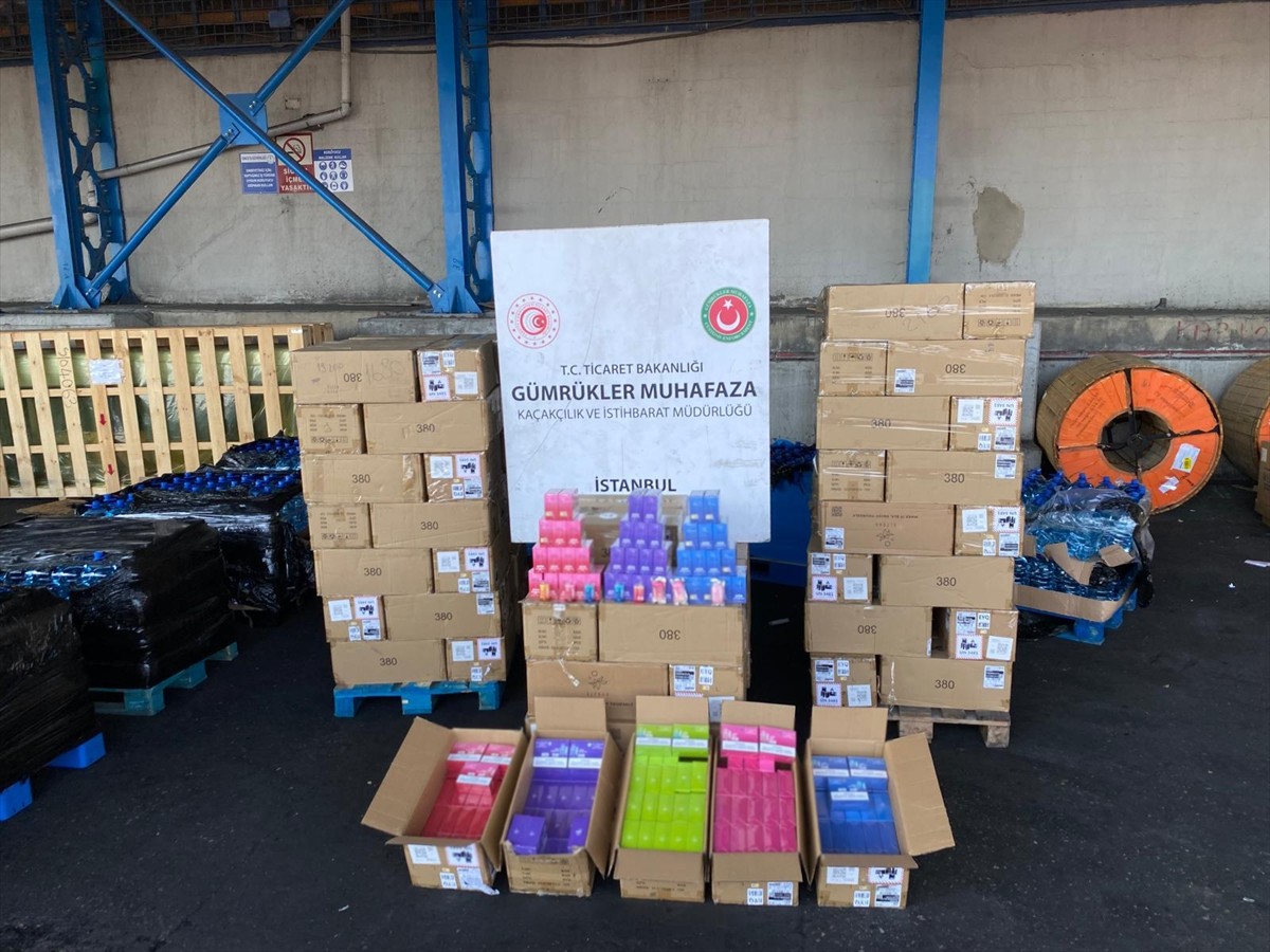 Ticaret Bakanlığı Gümrük Muhafaza ekipleri, farklı yer ve tarihlerde gerçekleştirdiği...