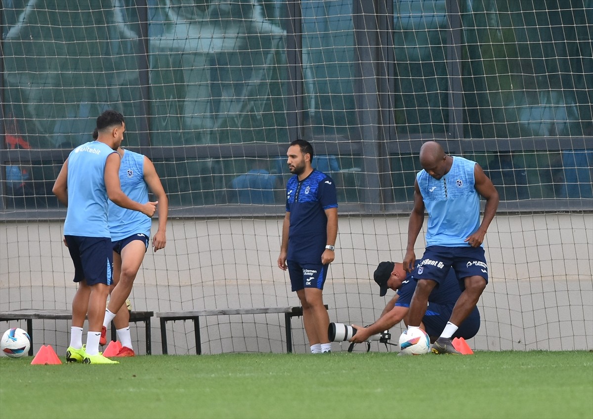 Trabzonspor, UEFA Avrupa Ligi 2. eleme turu rövanş müsabakasında yarın sahasında Slovakya'nın...