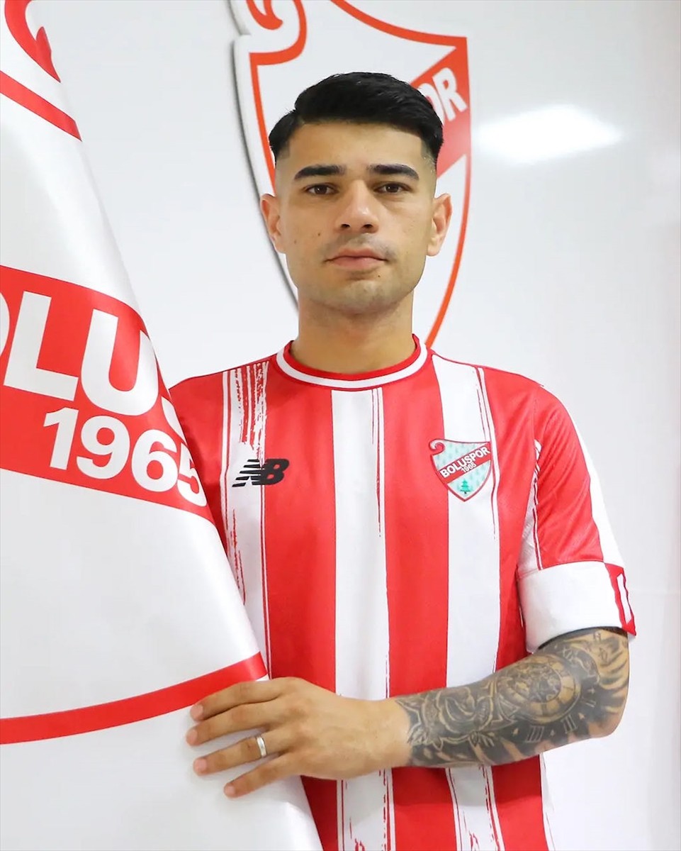 Trendyol 1. Lig takımı Boluspor, defans oyuncuları Ali Ülgen'le 1 yıllık sözleşme imzaladı.