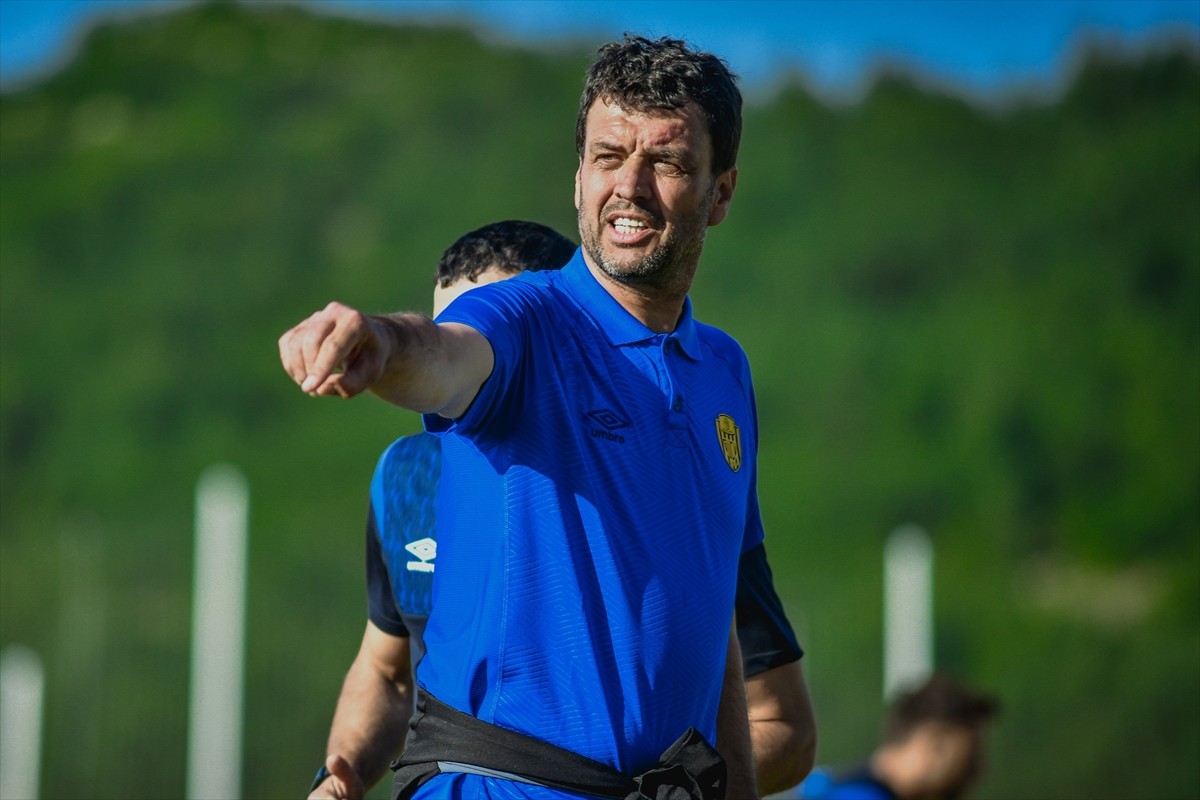 Trendyol 1. Lig takımlarından MKE Ankaragücü, Kayseri'deki Erciyes Yüksek İrtifa Kamp Merkezi'nde...