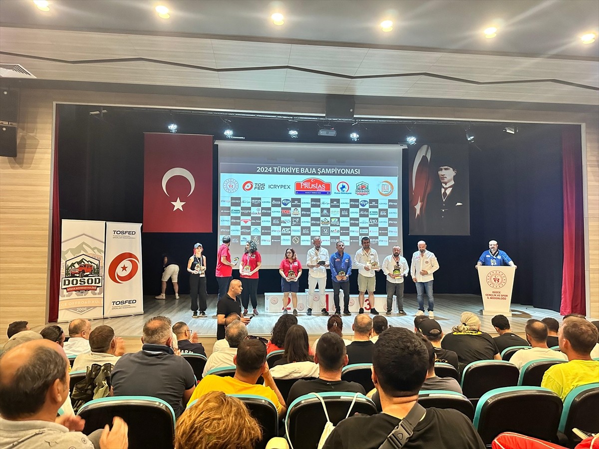 Türkiye Otomobil Sporları Federasyonu (TOSFED) tarafından Düzce'de düzenlenen 2024 Türkiye Baja...