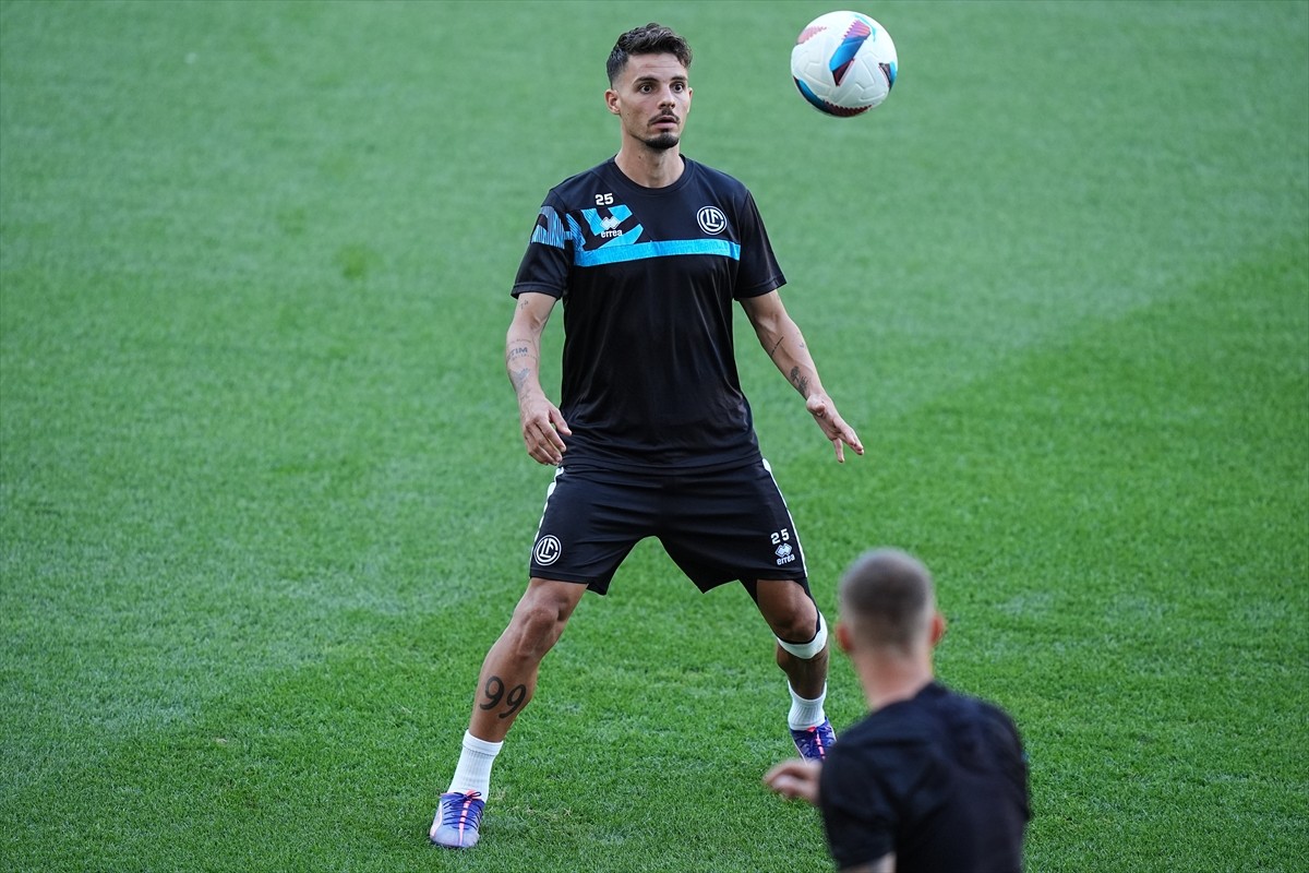 UEFA Şampiyonlar Ligi 2. eleme turu rövanş maçında yarın Fenerbahçe'ye konuk olacak Lugano...