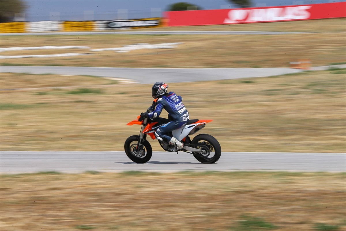 Uluslararası Motosiklet Federasyonu (FIM) tarafından düzenlenen Dünya Dayanıklılık Şampiyonası'nın...