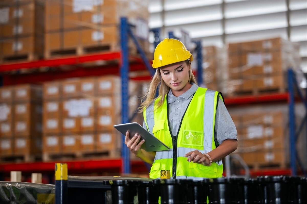 Yeditepe Üniversitesi Lojistik Yönetimi Bölümü Başkanı Prof. Dr. Erkut Akkartal, lojistiğin...