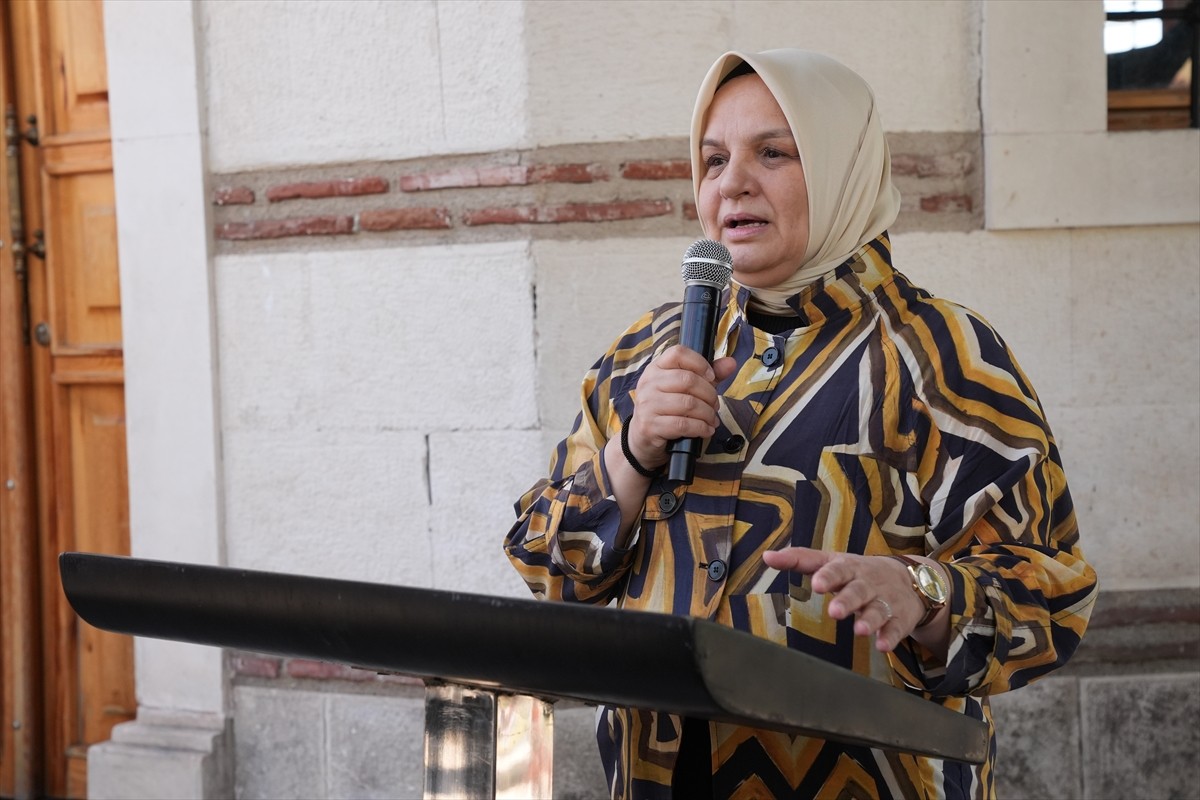 Bu yıl 3'üncüsü düzenlenen "Dünya Düzce Günleri", Prusias ad Hypium Antik Kenti ziyaretiyle...