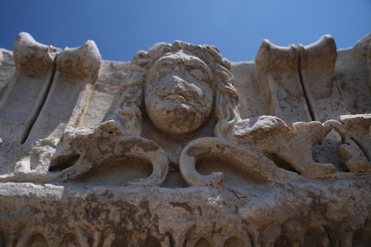 Bu yıl 3'üncüsü düzenlenen "Dünya Düzce Günleri", Prusias ad Hypium Antik Kenti ziyaretiyle...