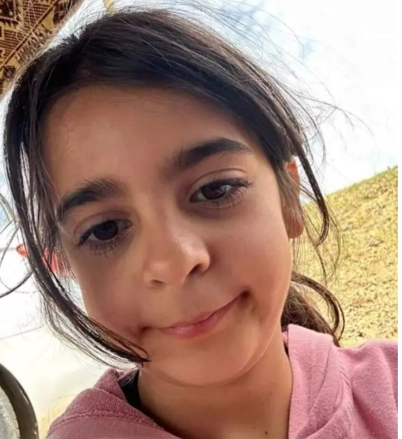 Diyarbakır'da 8 Yaşındaki Narin Güran Hâlâ Kayıp! Anne Güran'ın Şok İtirafı Yayını Kesti!