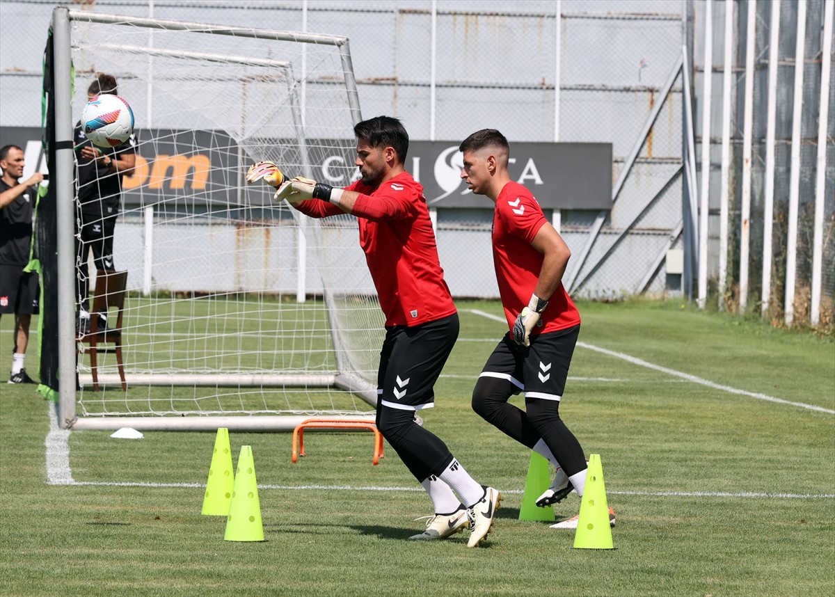 EMS Yapı Sivasspor, Trendyol Süper Lig'in ilk haftasında sahasında Trabzonspor ile yapacağı maçın...