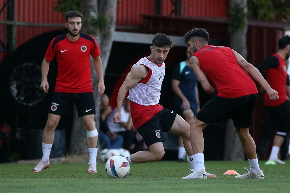 Gençlerbirliği, Trendyol 1. Lig'in ilk haftasında 10 Ağustos Cumartesi günü deplasmanda...