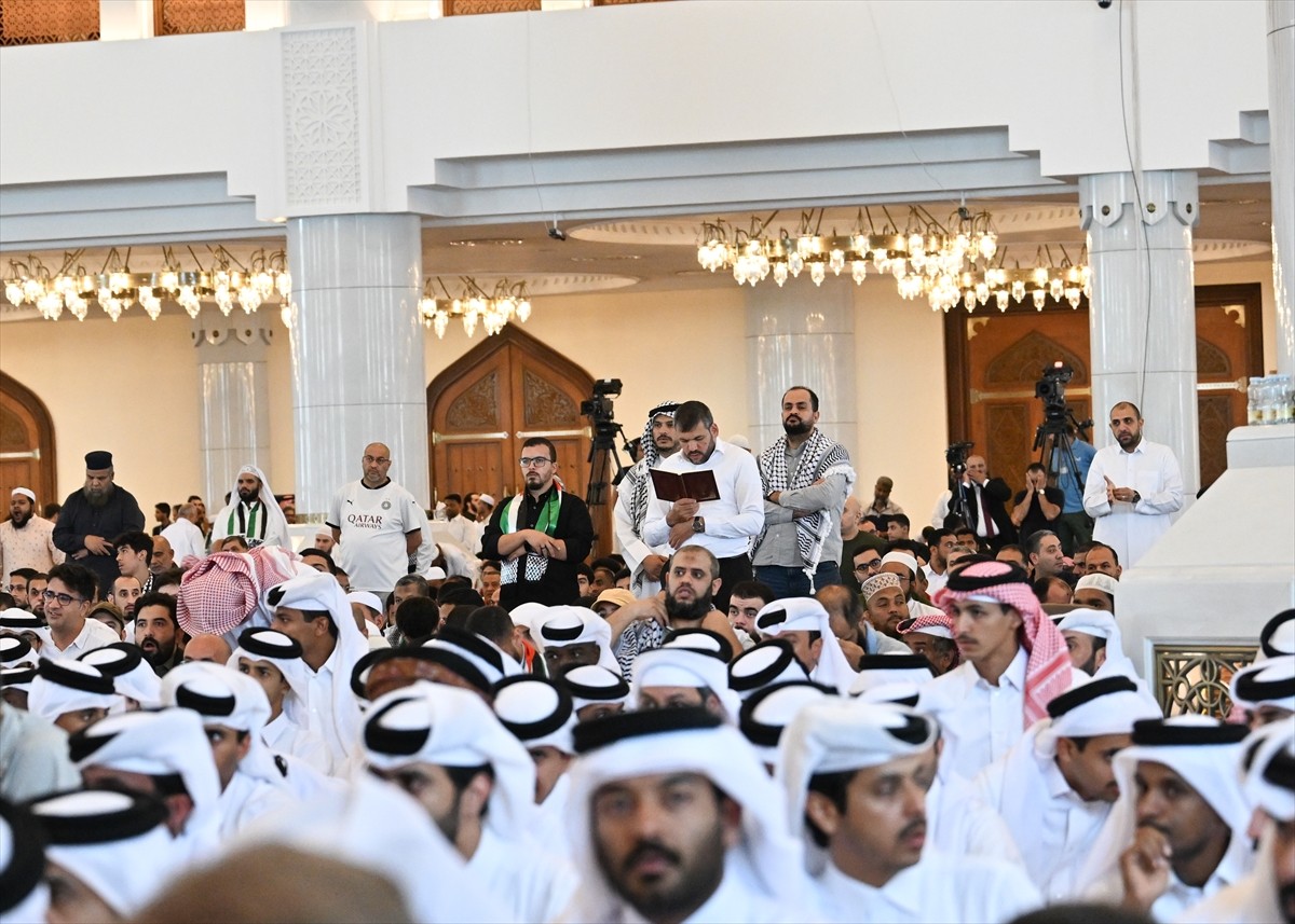 Hamas Siyasi Büro Başkanı İsmail Henniye için Katar’ın başkenti Doha’daki İmam Abd al-Wahhab...