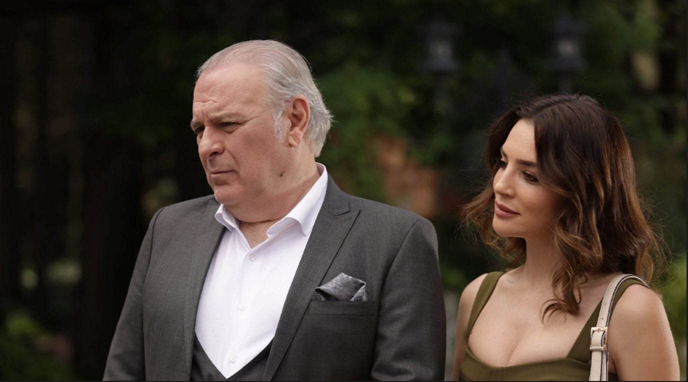 Hudutsuz Sevda'da Bomba Ayrılık ve Yeni Karakterler: İşte İkinci Sezonun Başlanma Tarihi