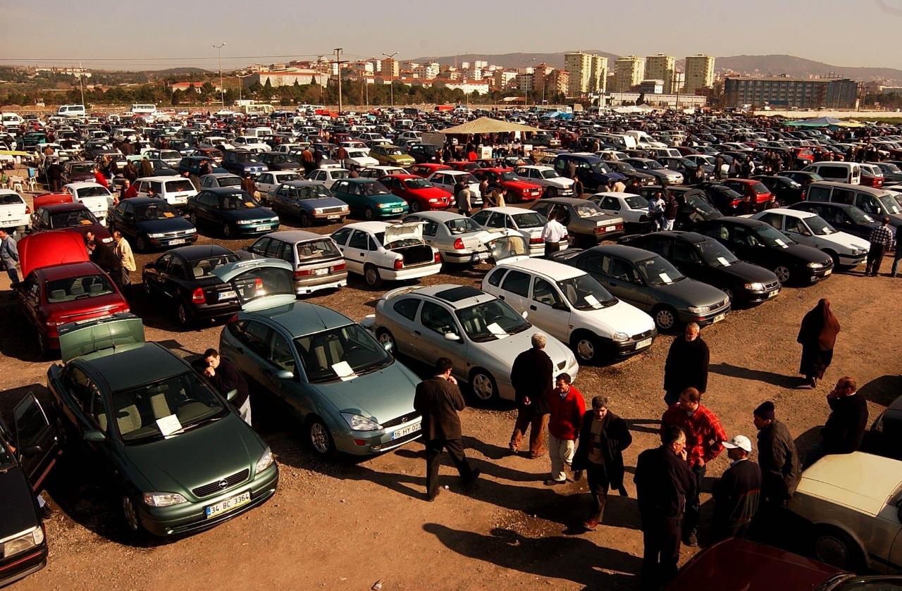 İkinci El Araç Piyasasında Fiyat Düşüşü Devam Ediyor: En Çok Satan Modeller Açıklandı