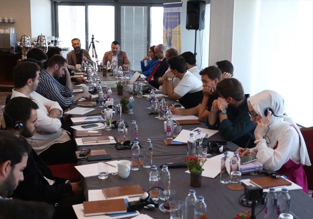 İslam İşbirliği Gençlik Forumu (ICYF) Başkanı Taha Ayhan, İslam İşbirliği Gençlik Forumu (ICYF)...