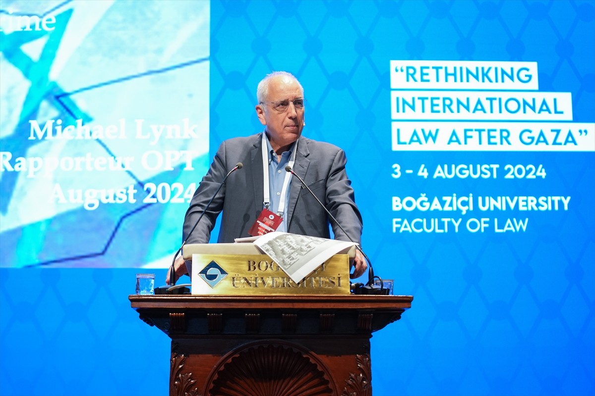 İstanbul'da Anadolu Ajansının (AA) Global İletişim Ortağı olduğu, Boğaziçi Üniversitesi Hukuk...