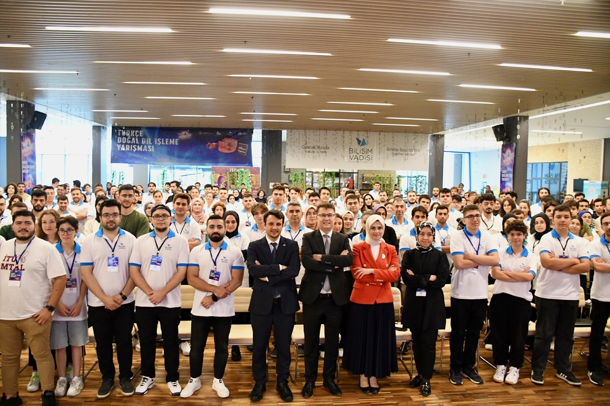 Kocaeli'de düzenlenen "TEKNOFEST Türkçe Doğal Dil İşleme Yarışması" finali, 163 takım ve 531...