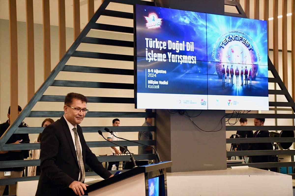 Kocaeli'de düzenlenen "TEKNOFEST Türkçe Doğal Dil İşleme Yarışması" finali, 163 takım ve 531...