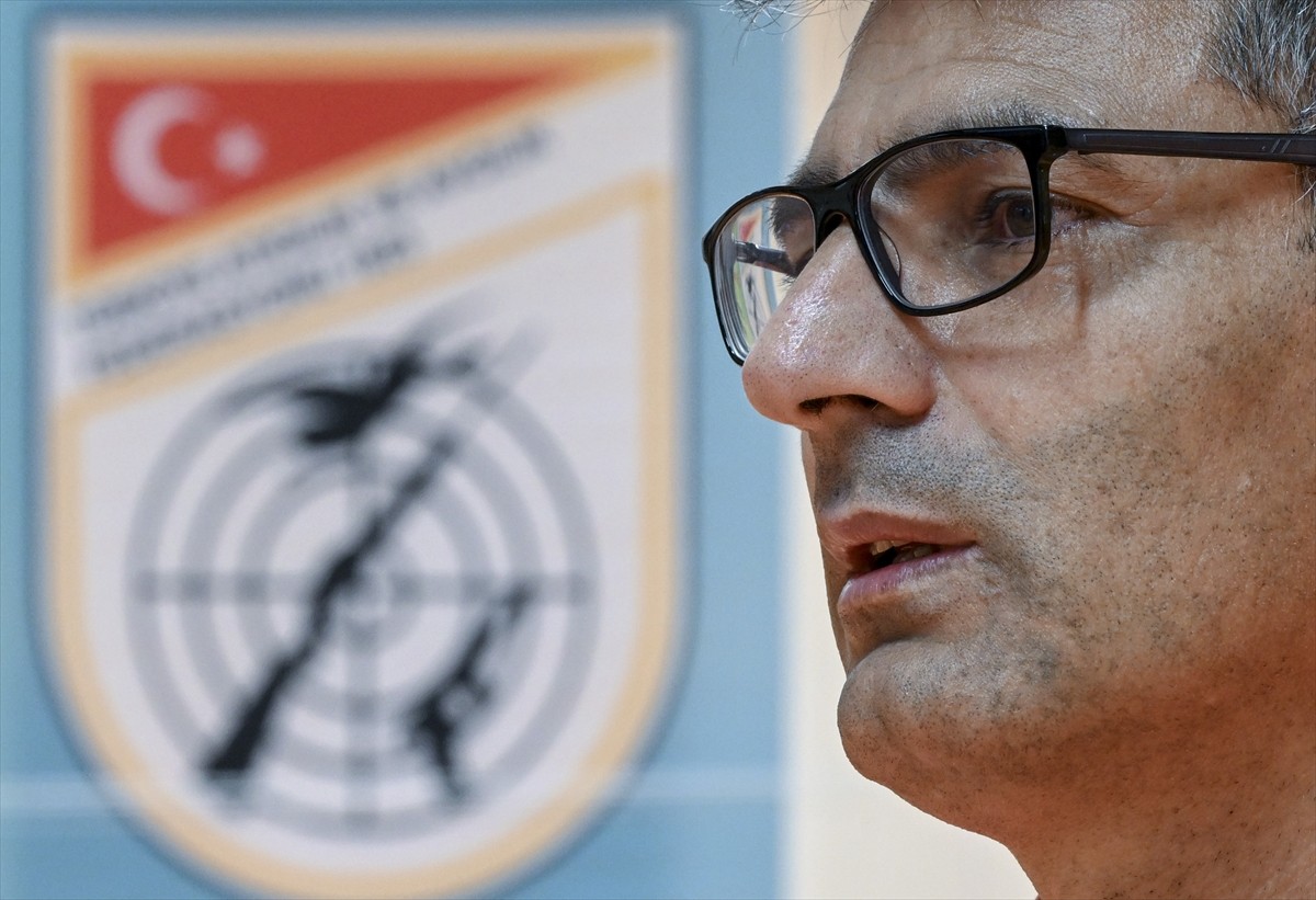 Paris 2024 Olimpiyatları'nda karışık takım 10 metre havalı tabanca kategorisinde Şevval İlayda...