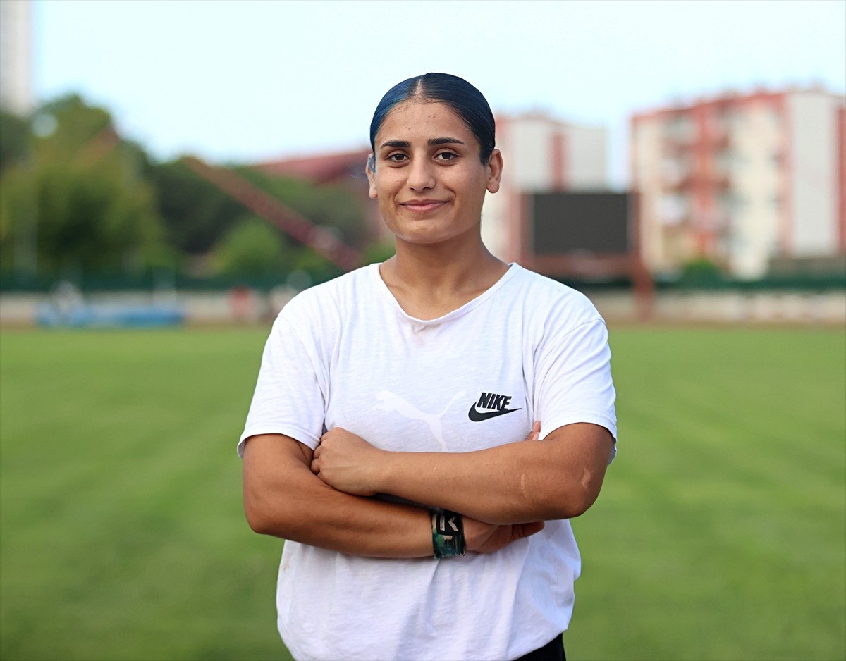 Samsun'da kota alan 4 milli sporcu Türkiye'yi temsil etmek için Fransa'da düzenlenecek Paris 2024...