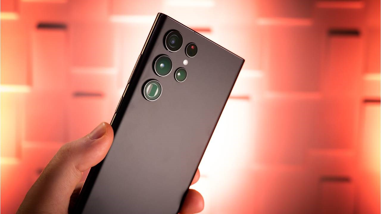 Samsung Galaxy S25 Ultra'nın  Özellikleri ve Tasarımı Sızdı: Samsung Bomba Gibi Geliyor
