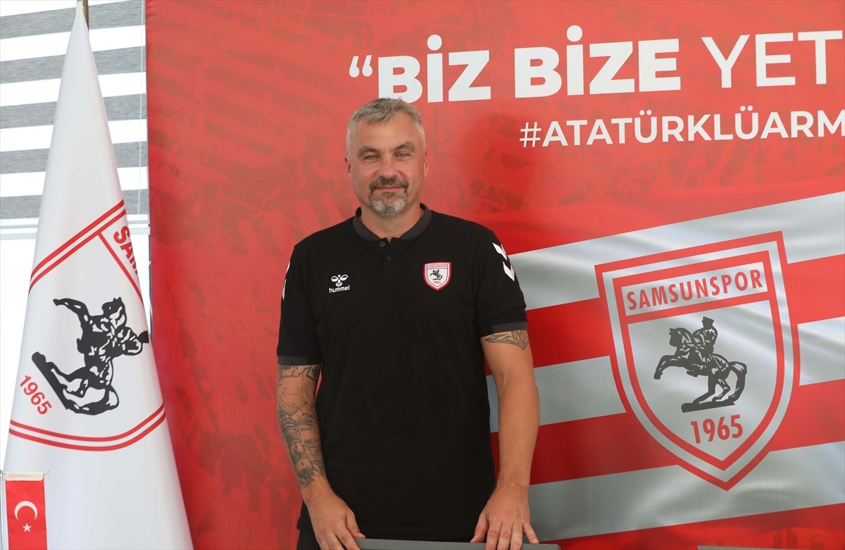 Samsunspor Teknik Direktörü Thomas Reis, Samsunspor'un Nuri Asan Tesisleri'nde düzenlediği basın...