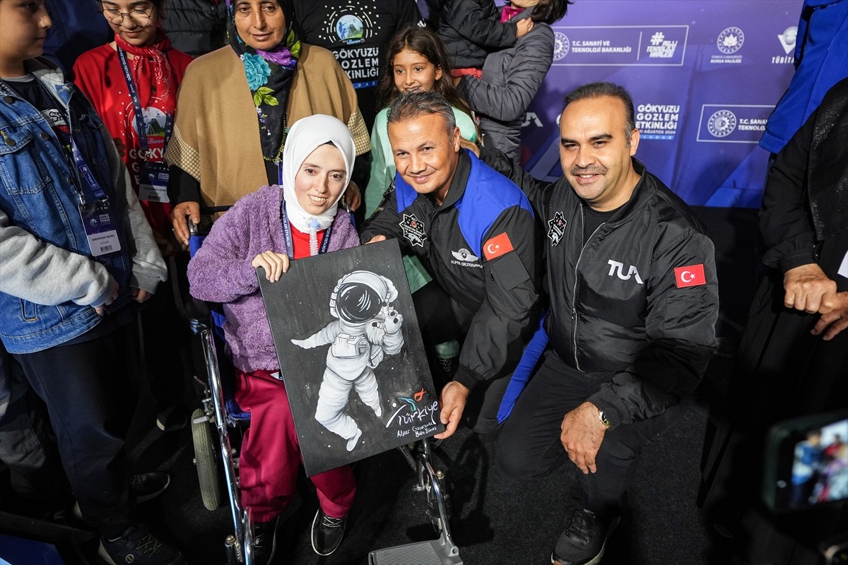 Sanayi ve Teknoloji Bakanı Mehmet Fatih Kacır, bu yıl Bursa Uludağ'da gerçekleştirilen ve 11...