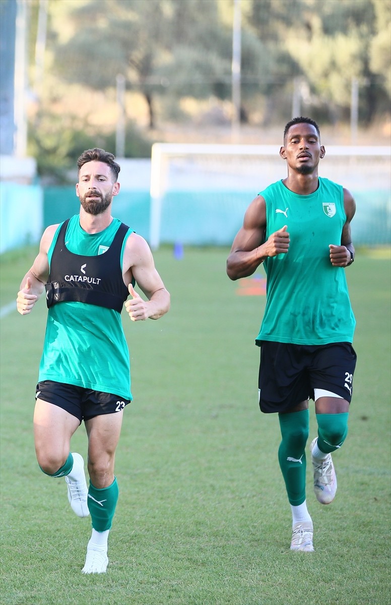 Süper Lig'de ilk kez mücadele edecek Sipay Bodrum FK'de yeni transferlerden Christophe Herelle...