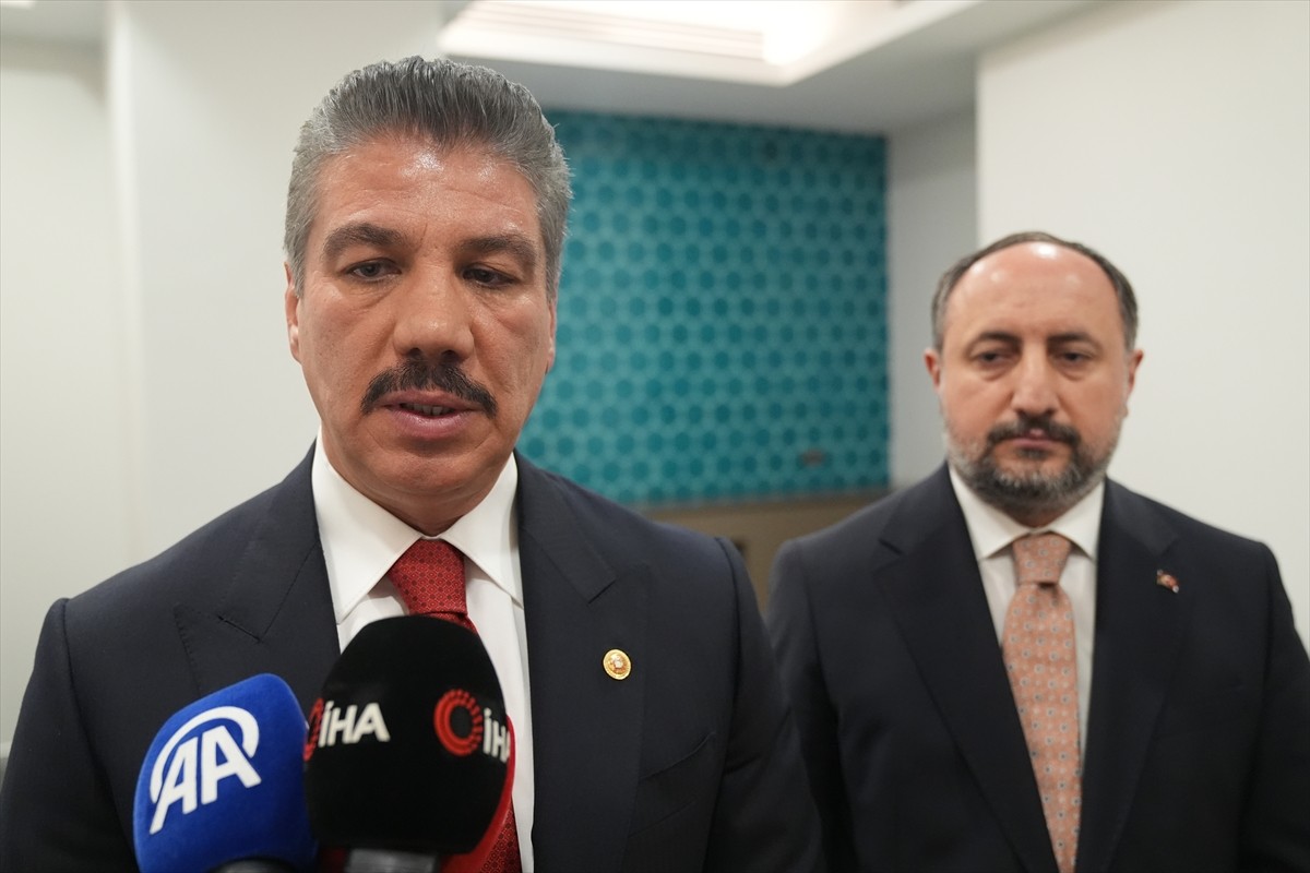 TBMM Adalet Komisyonu Başkanı ve AK Parti İstanbul Milletvekili Cüneyt Yüksel (solda) ve AB Karma...