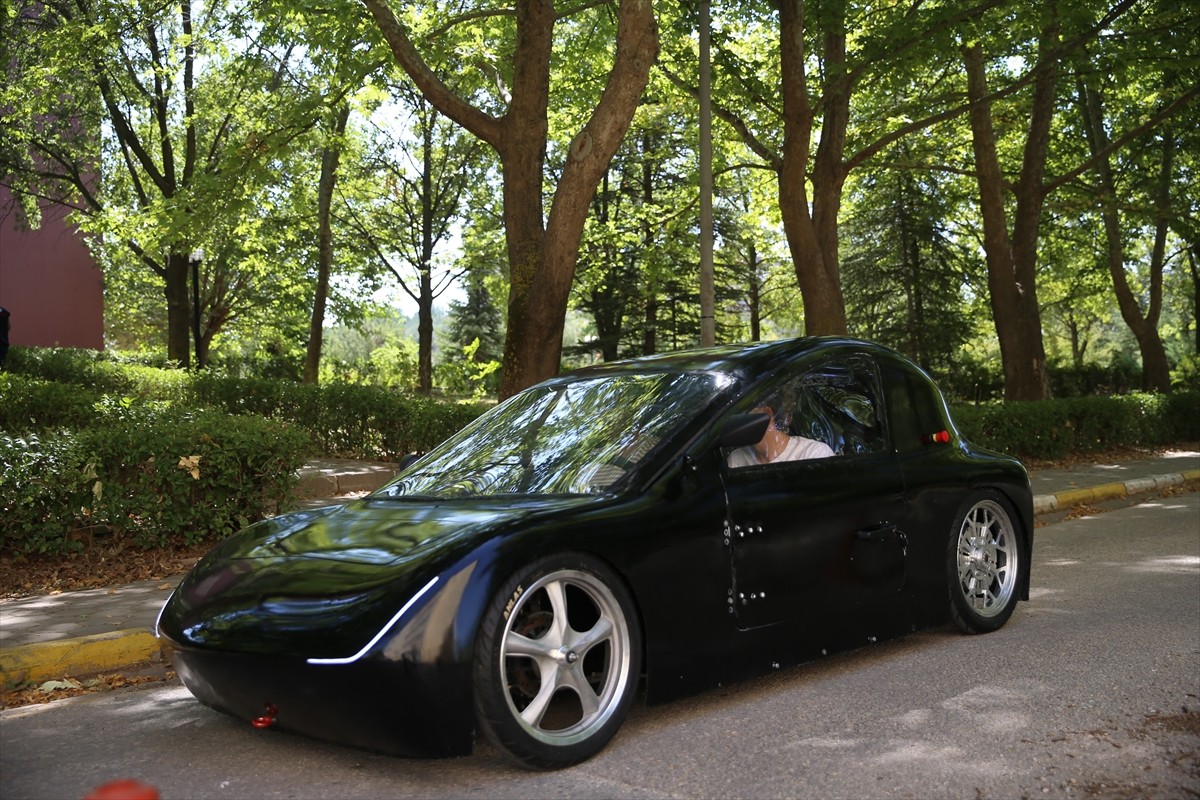 TEKNOFEST Havacılık, Uzay ve Teknoloji Festivali'nde geçen yıl Türkiye 3'üncüsü olan Eskişehir...