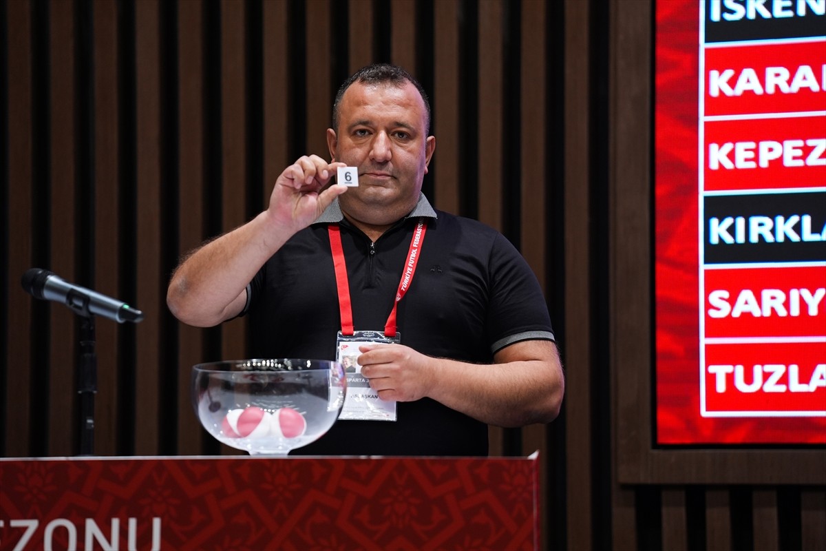 TFF 2. Lig ile TFF 3. Lig'de 2024-25 sezonunun fikstür çekimi yapıldı. Gençlik ve Spor Bakanlığı...