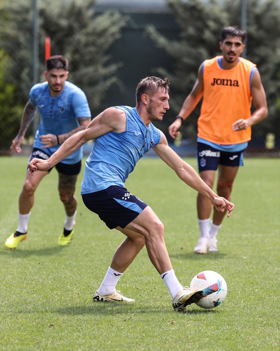 Trabzonspor, UEFA Avrupa Ligi 3. ön eleme turunda 8 Ağustos Perşembe günü sahasında Avusturya'nın...