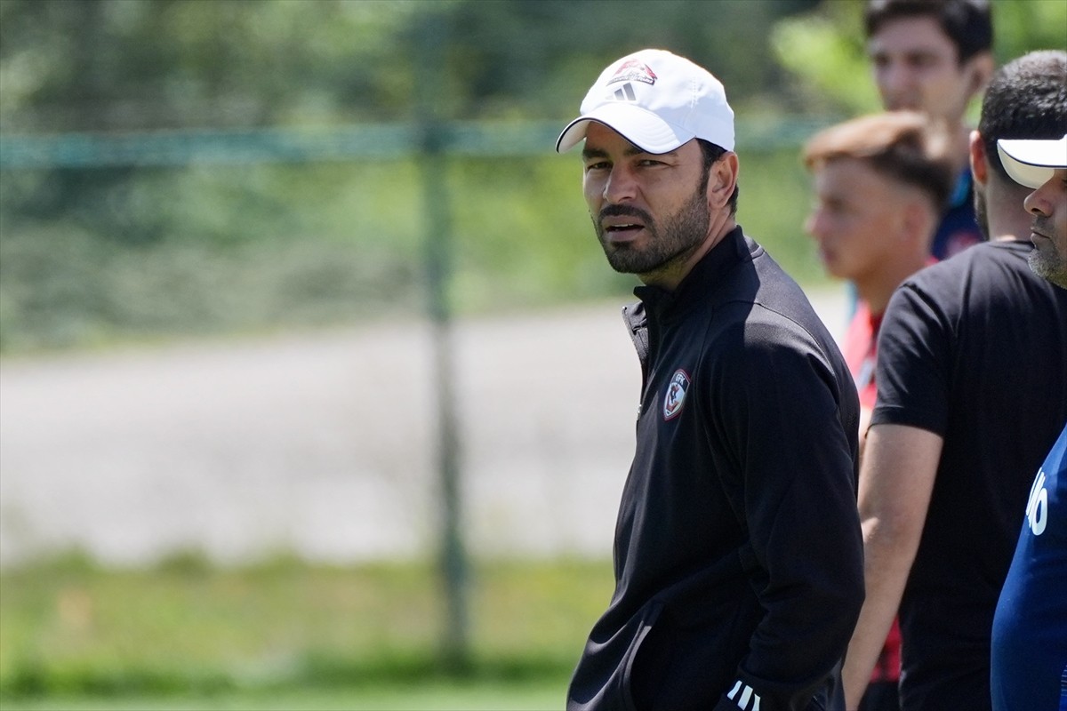 Trendyol Süper Lig ekiplerinden Gaziantep FK'nin teknik direktörü Selçuk İnan, yeni sezon...