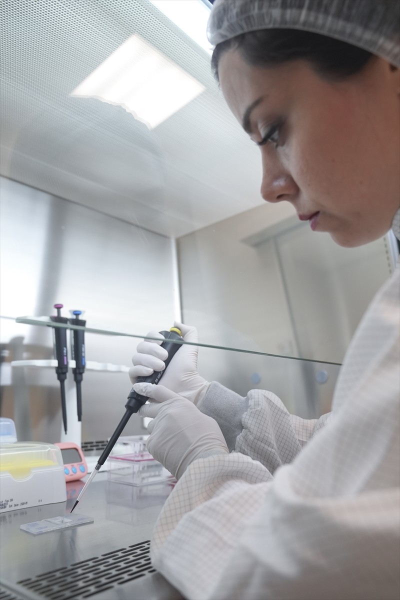 TÜBİTAK desteğiyle ODTÜ Mikro Elektromekanik Sistemler (MEMS) Merkezi liderliğinde 19 üniversite...