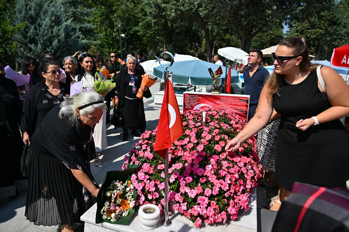 Türkiye Azerbaycan İşadamları ve Sanayicileri Birliği (TÜİB) ile Azerbaycan YAŞAT Fondu (Yaşat...