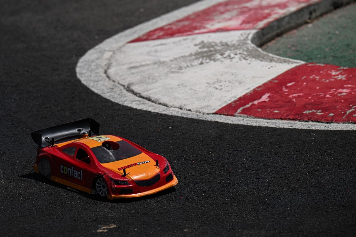 Türkiye Onroad Şampiyonasının (TORC) üçüncü etabı Afyonkarahisar'da gerçekleştirildi. Yaklaşık 40...