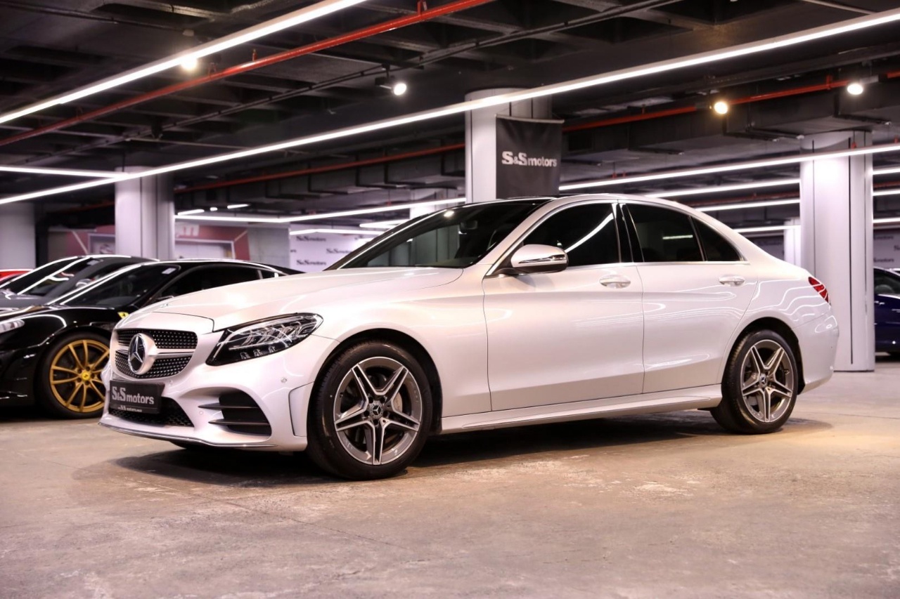 2022 Model Mercedes-Benz C 200 4MATIC AMG İcradan Satışa Çıkarıldı: İşte Fiyatı ve İhale Detayları