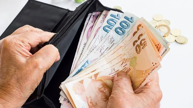 Bu bankada parası olanın ay sonunda hesabına şartsız 6 bin 550 TL yatacak