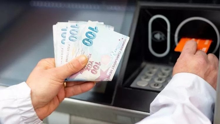 Emeklilere PTT'den 100.000 TL ek ödeme çıktı! İşte ödenecek tarihler