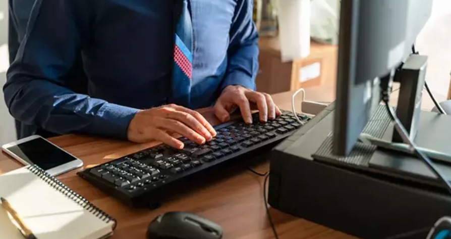 33 kamu kuruluşunda memur olmak isteyenleri sıraya dizecek açıklama! Binlerce personel alınacak