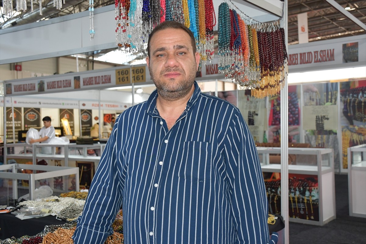 Adana Valiliği himayesinde düzenlenen "3. Tespih ve Doğal Taşlar Fuarı" sona erdi. TÜYAP Adana...