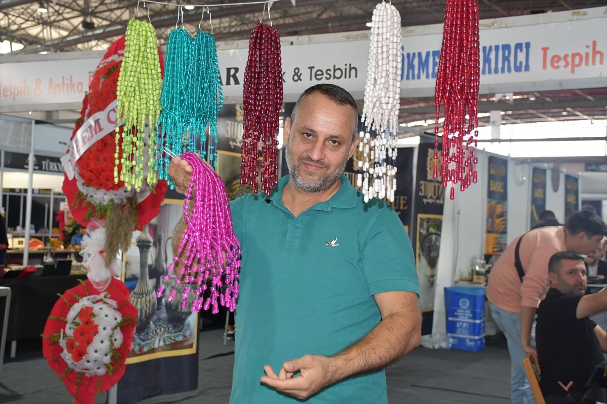 Adana Valiliği himayesinde düzenlenen "3. Tespih ve Doğal Taşlar Fuarı" sona erdi. TÜYAP Adana...