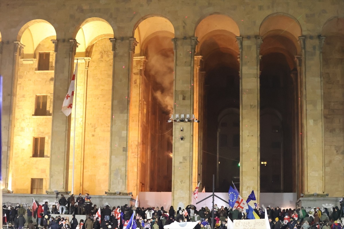 Gürcistan Başbakanı İrakli Kobakhidze'nin, ülkenin Avrupa Birliği'ne (AB) katılım müzakerelerini...