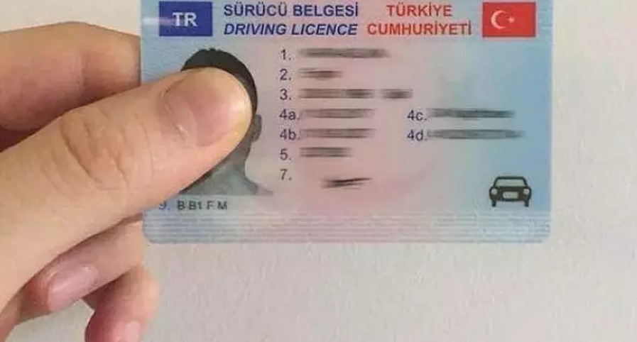 Ehliyet Alma Yaşı 16'ya Düşürüldü! Resmi Gazete'deki Değişiklikler