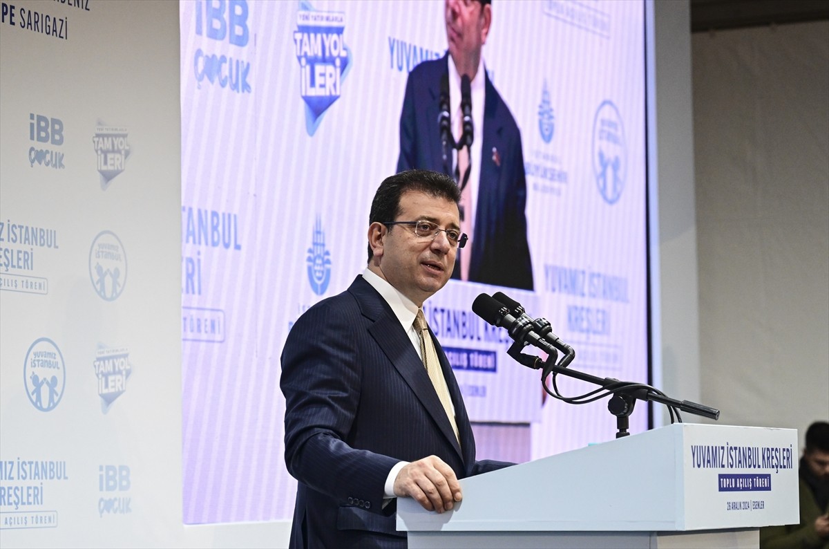 İstanbul Büyükşehir Belediyesince (İBB) yapımı tamamlanan 6 kreşin toplu açılışı gerçekleştirildi....