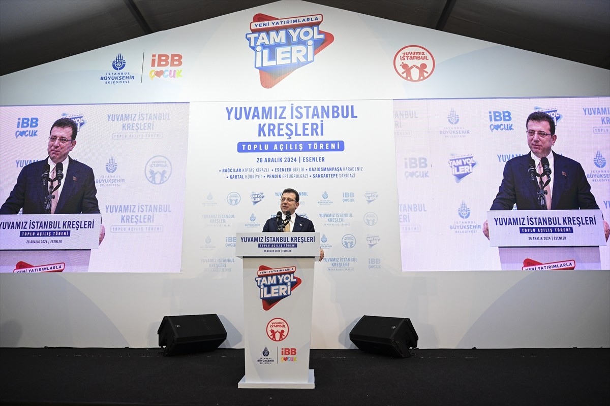 İstanbul Büyükşehir Belediyesince (İBB) yapımı tamamlanan 6 kreşin toplu açılışı gerçekleştirildi....