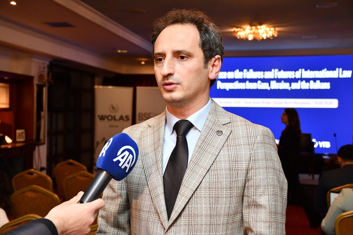 Kuzey Makedonya'nın başkenti Üsküp'te 10 Aralık Dünya İnsan Hakları Günü vesilesiyle "Uluslararası...