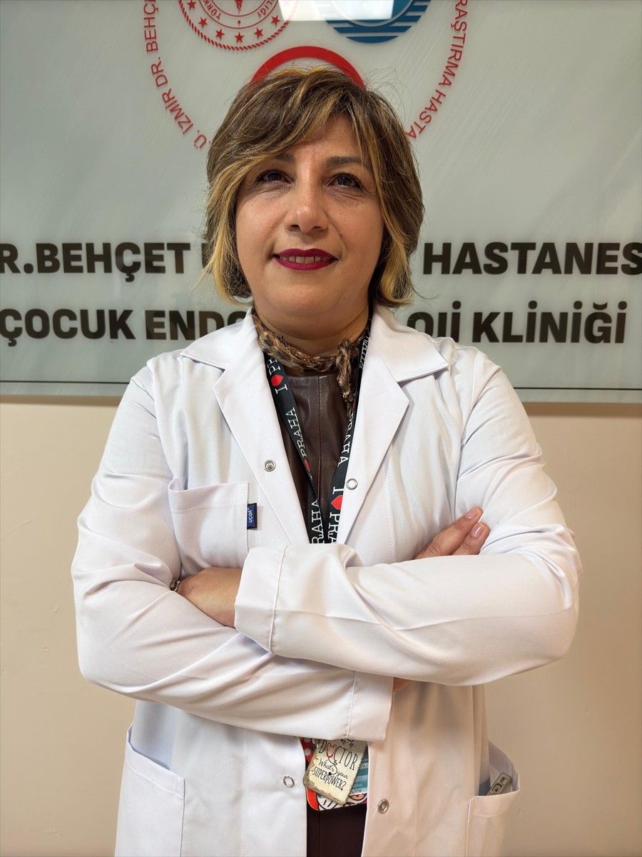 Tip 1 diyabet hastası çocuklarda parmak ucuna iğne batırılarak yapılan şeker ölçümlerini ortadan...